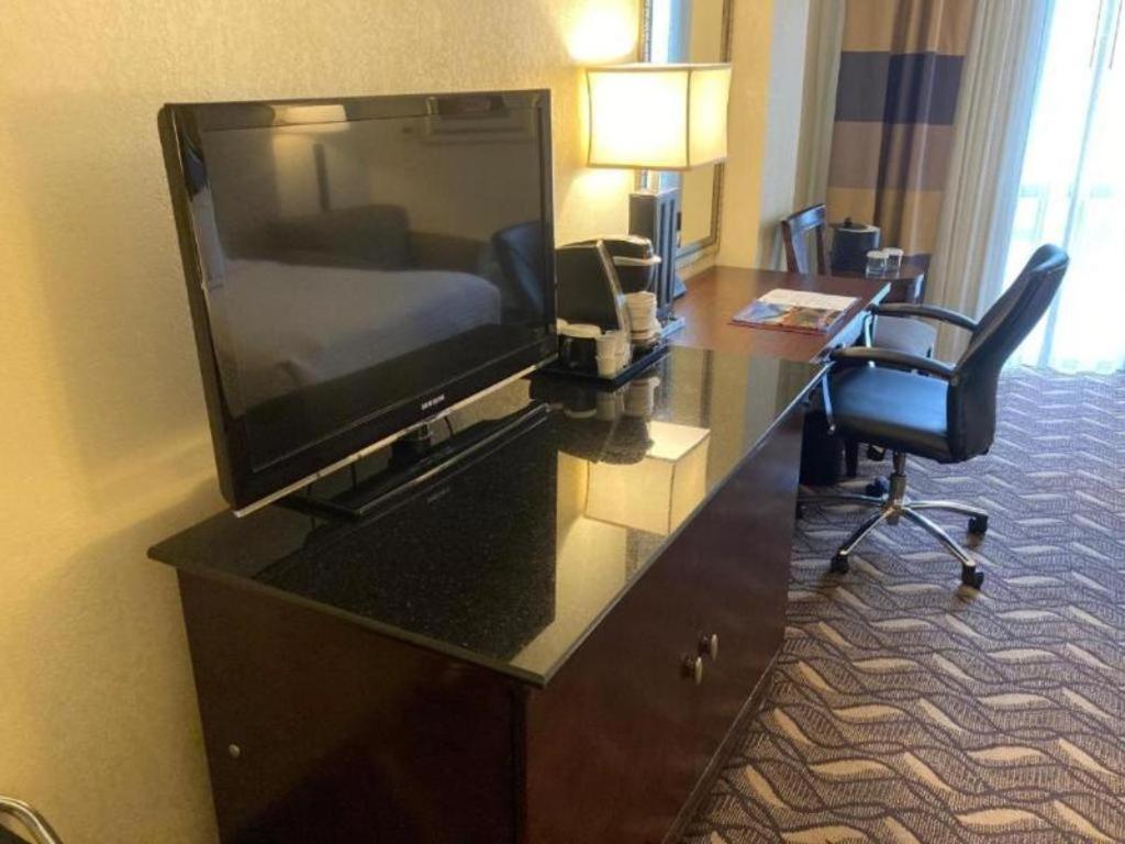 Radisson Hotel Austin - University Buitenkant foto