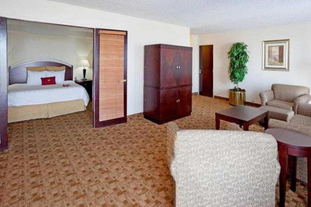 Radisson Hotel Austin - University Buitenkant foto
